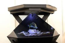 http://anaglif.ucoz.ru/stati/InnoVision-HoloAD-Diamond-3D-hologram-projector.jpg